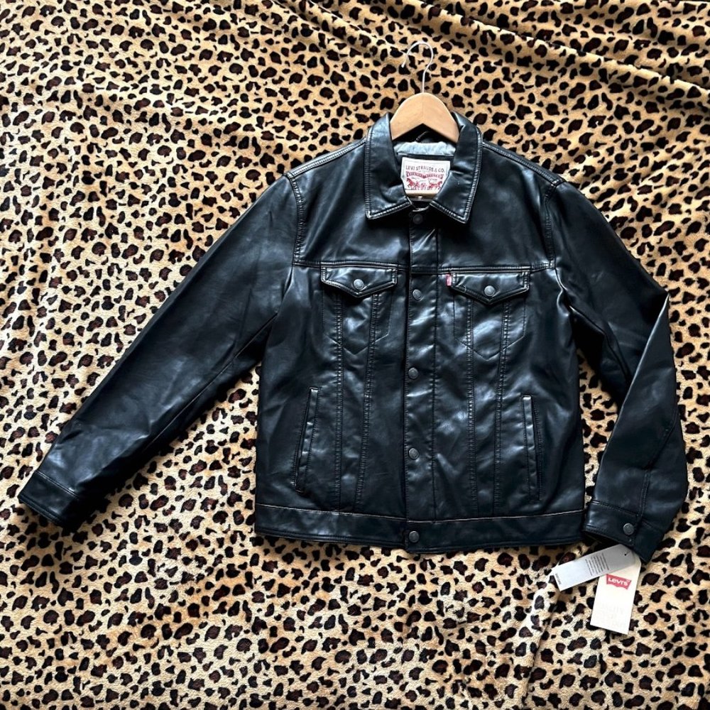 Levi’s Faux Leather Trucker Jacket - Black Men’s M